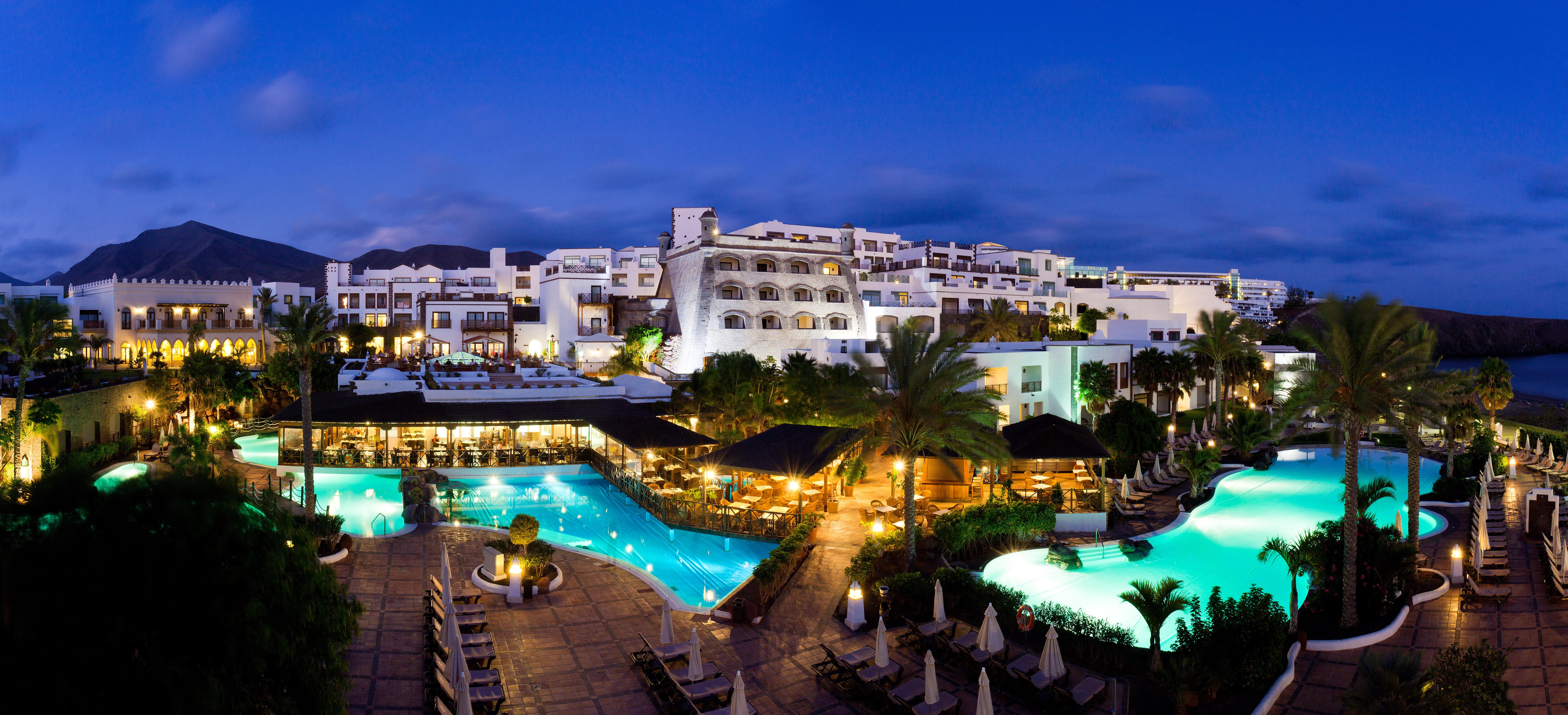 Gran Castillo Tagoro Family & Fun Playa Blanca Playa Blanca  Exterior photo